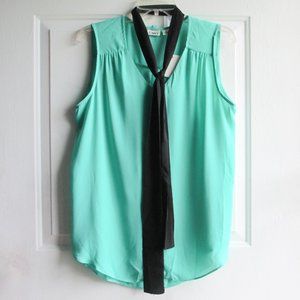Cato Women's High-Lo Blouse with Tie Size: Large